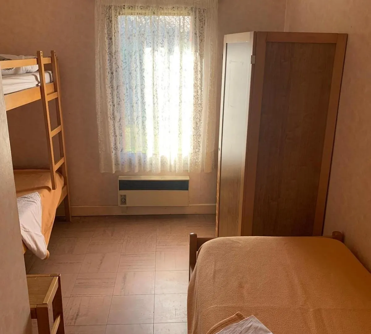 Le Petit Bois 46 Villa Leyme